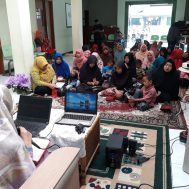 rumah bersalin cuma-cuma, rbc, kader kesehatan