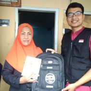 "Ilmu itu kehidupan hati daripada kebutaan, sinar penglihatan daripada kezaliman, dan tenaga badan daripada kelemahan," (Imam Al Ghazali)