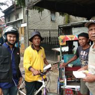 sedekah, sedekah makan siang, mencari nafkah