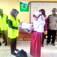 longsor, sukabumi, penyaluran, bantuan, sinergi foundation