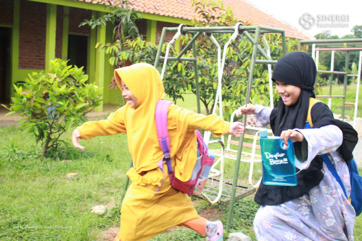 kuttab al fatih, cileunyi, wakaf, pendidikan gratis, pendidikan