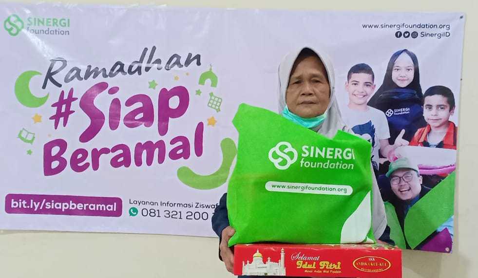 jompo, kado dhuafa, siap beramal