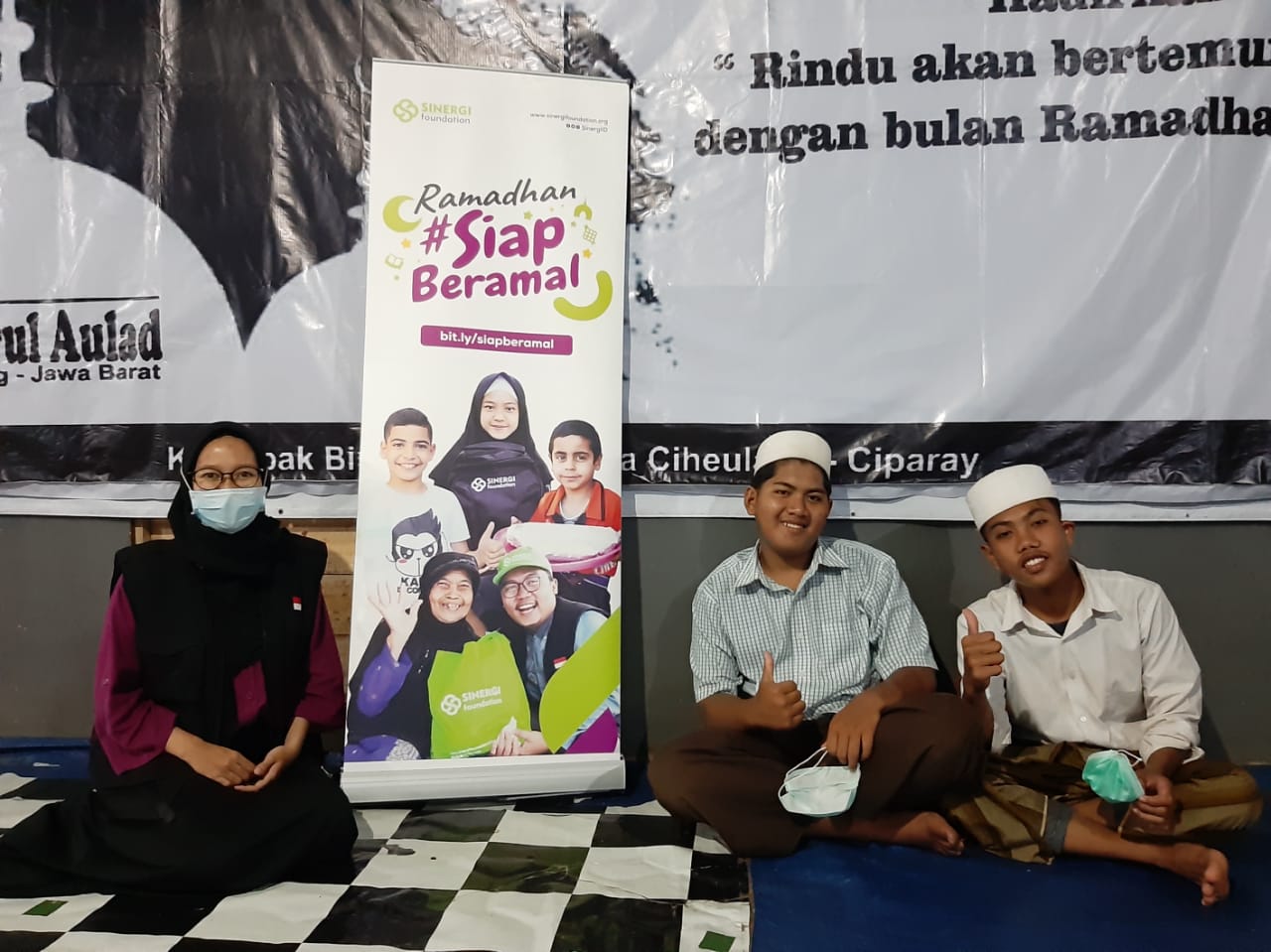 yatim, yatim dhuafa, ciparay, santri yatim