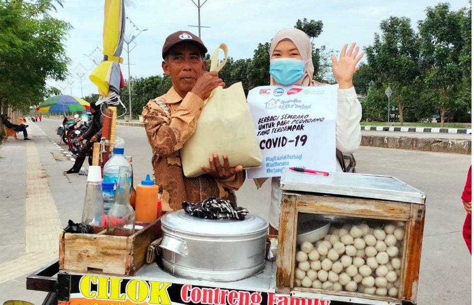 cilok, sembako, dhuafa