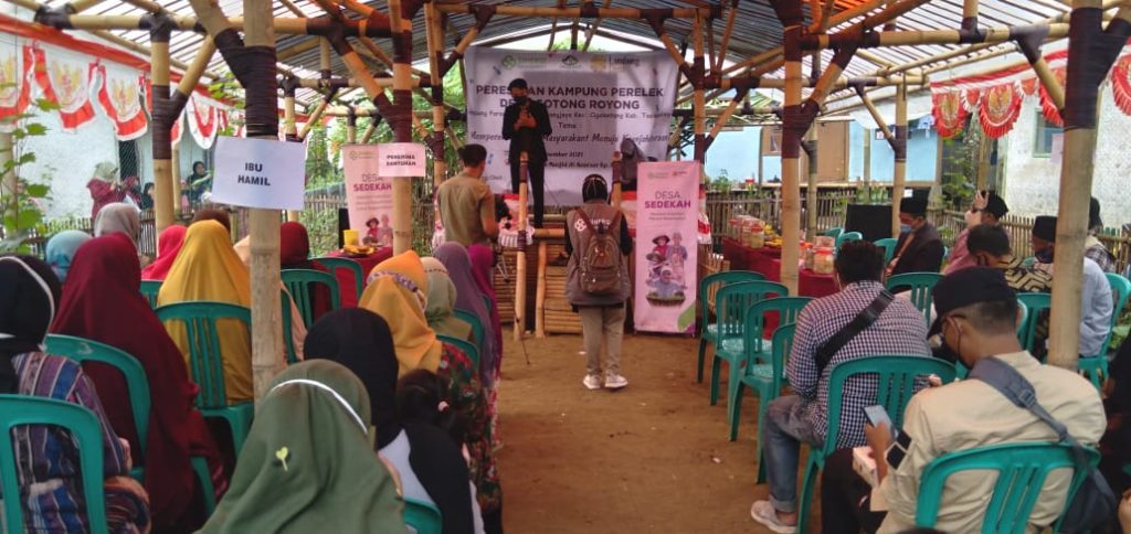 desa, kampung perelek, kampung, sedekah, perelek, sedekah, dhuafa,