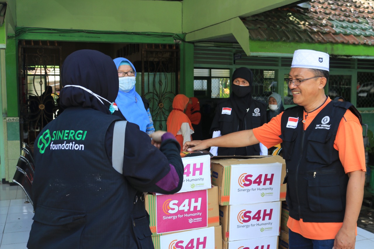semeru, erupsi, bantuan