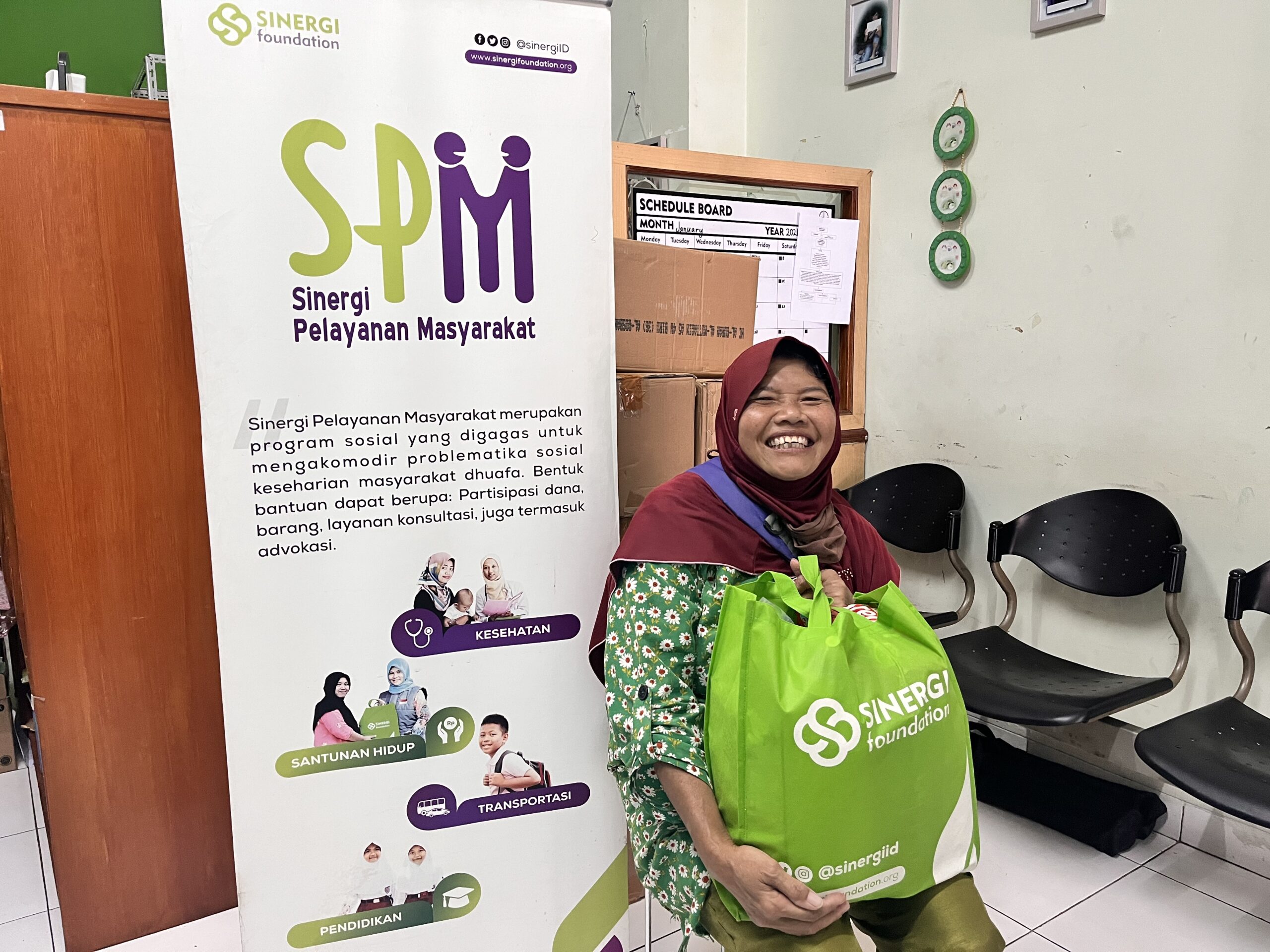 Penyaluran Sembako untuk Bu Eha Julaeha