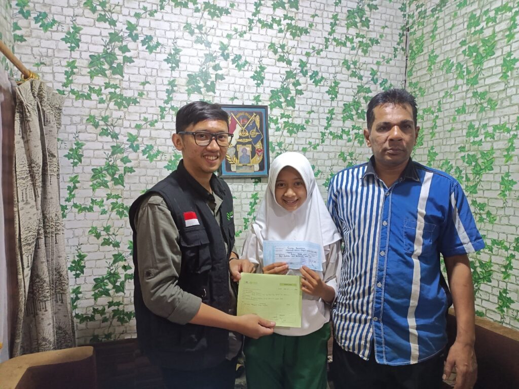 bantuan biaya sekolah, biaya pendidikan, pendidikan