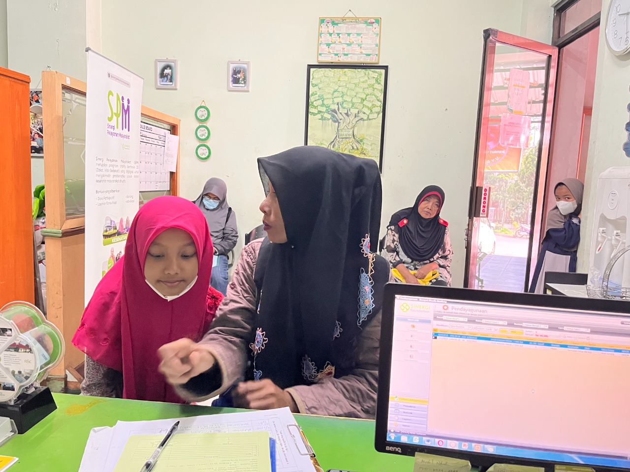 Sinergi Pe;ayanan Masyarakat