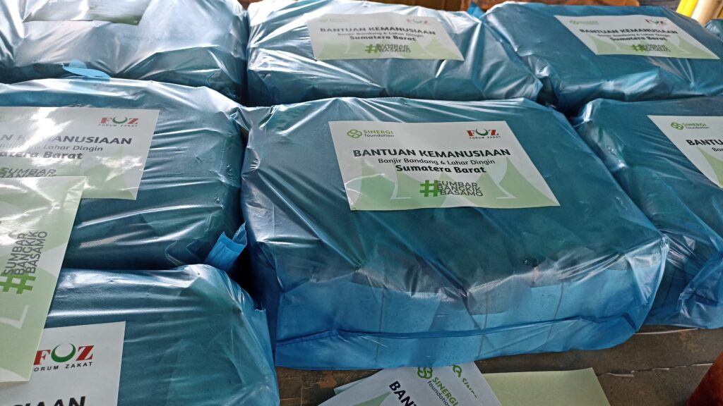 Bencana Sumbar dalam Tanggap Darurat, Sinergi Foundation Fokus Distribusikan Kebutuhan Dasar